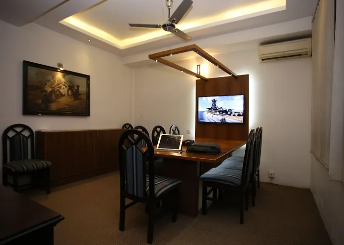 Hotel Marcopolo Business 2*