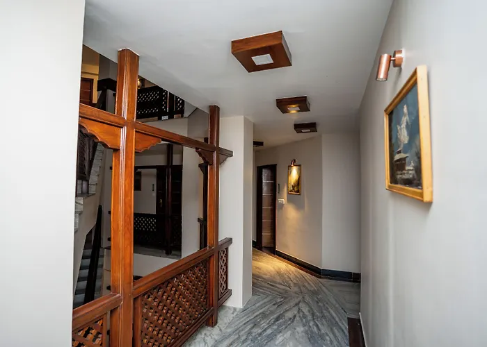 Marcopolo Business Hotel 2*