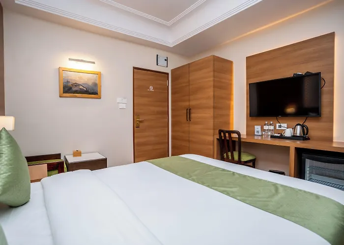Marcopolo Business Hotel 2*