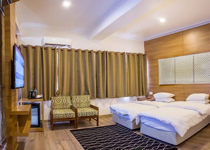 Marcopolo Business Hotel 2*